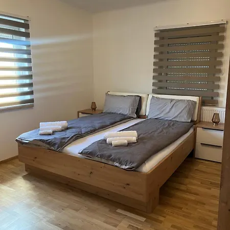 Appartement Fast Food Bodensdorf