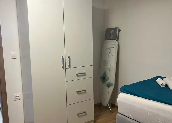 Fast Food Bodensdorf شقة *