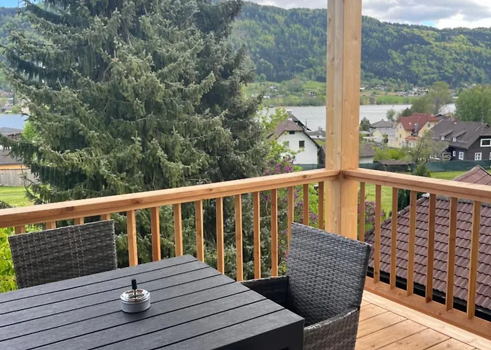 Fast Food Bodensdorf 公寓 *